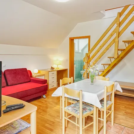 Kovacic Apartment *